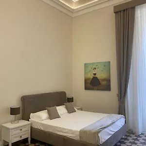  Apartment Domus Iole Nel Centro Storico