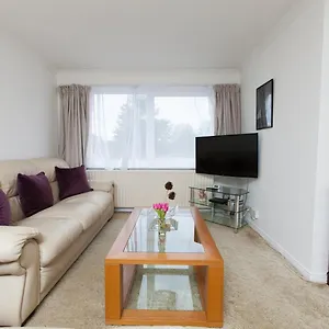 Guestready - Spacious 2br Flat In Peaceful Apartment Brighton